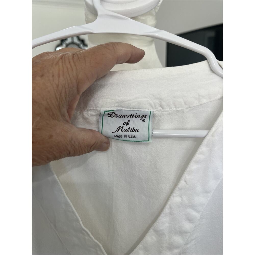 DRAWSTRINGS OF MALIBU White Beach Coverup Dress Sz M/L Cotton V Neck Basic - Picture 2 of 9